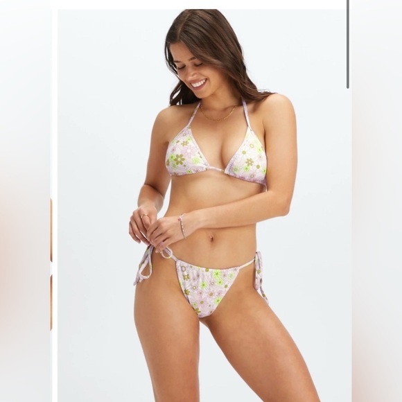 NWT Fabletics Triangle Bikini Swim Top and High-Waisted Strappy Bikini Bottom XL - Picture 1 of 14